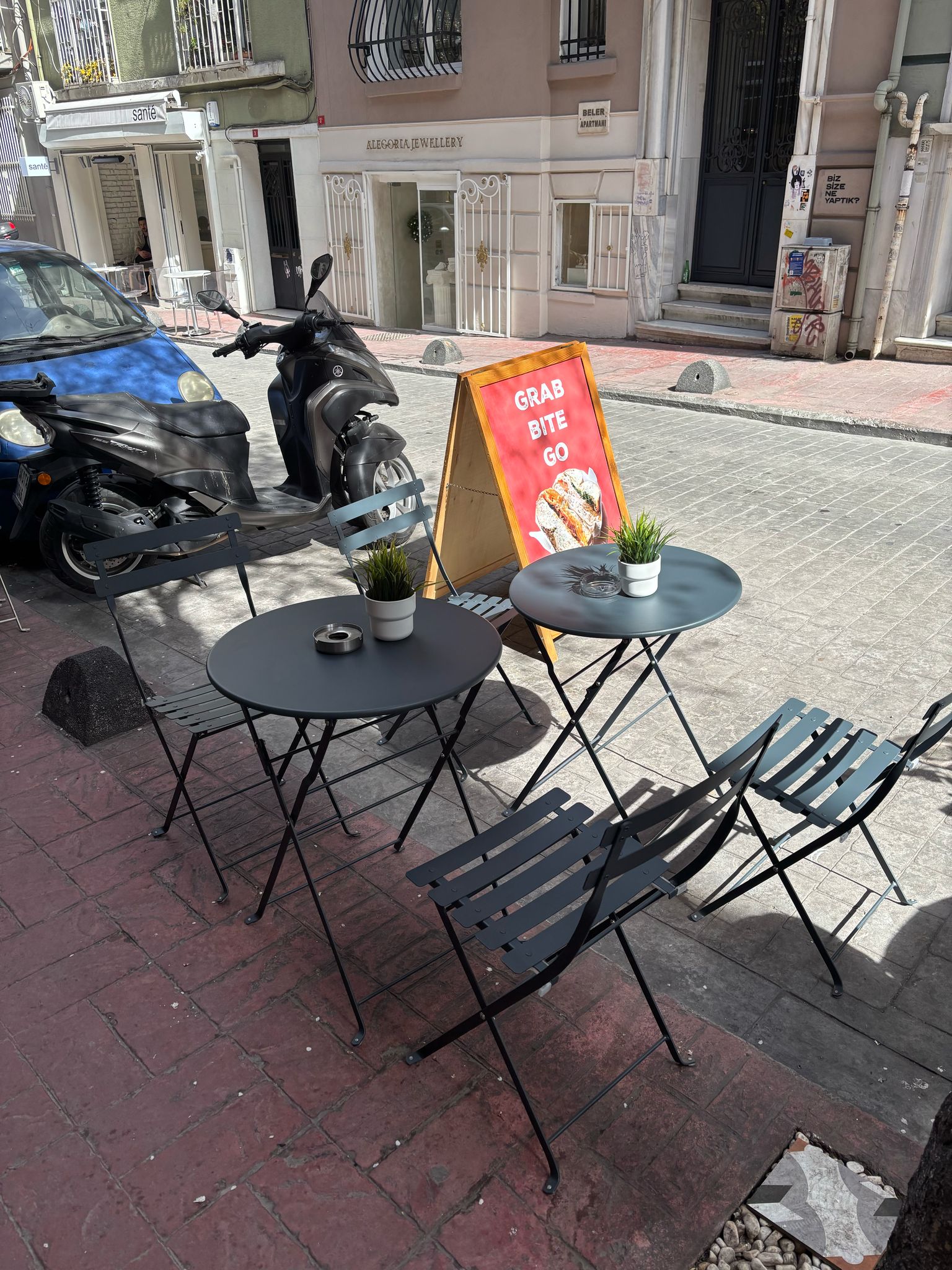 Bistro Serisi Yuvarlak Set Antrasit Gri